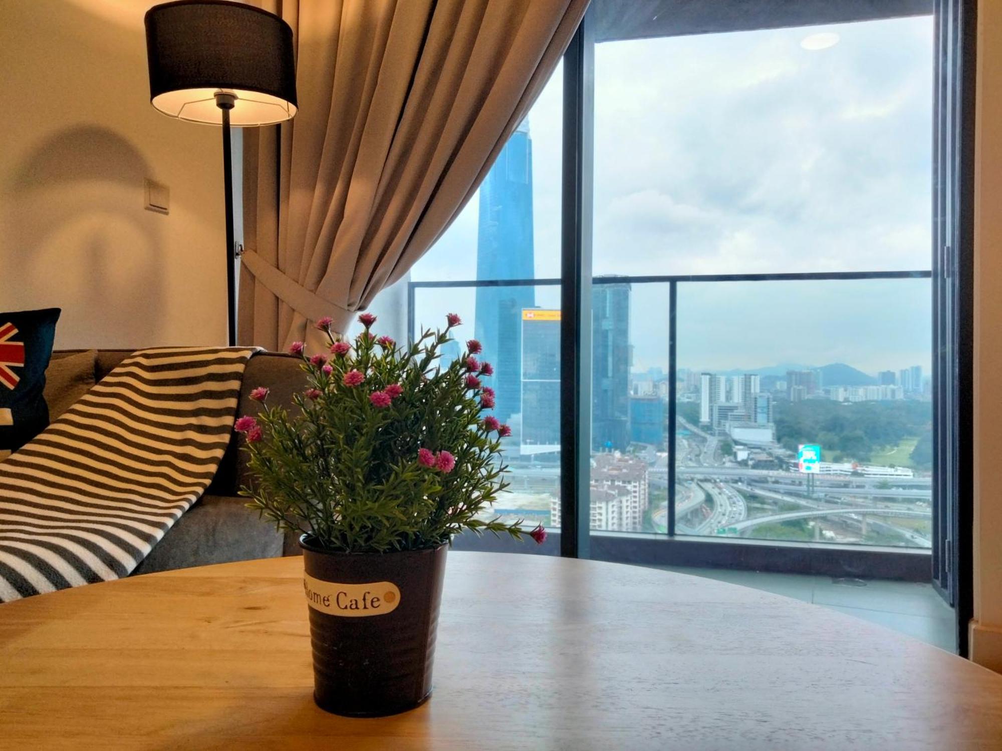 Continew Residence By Homebrickz Kuala Lumpur Ngoại thất bức ảnh